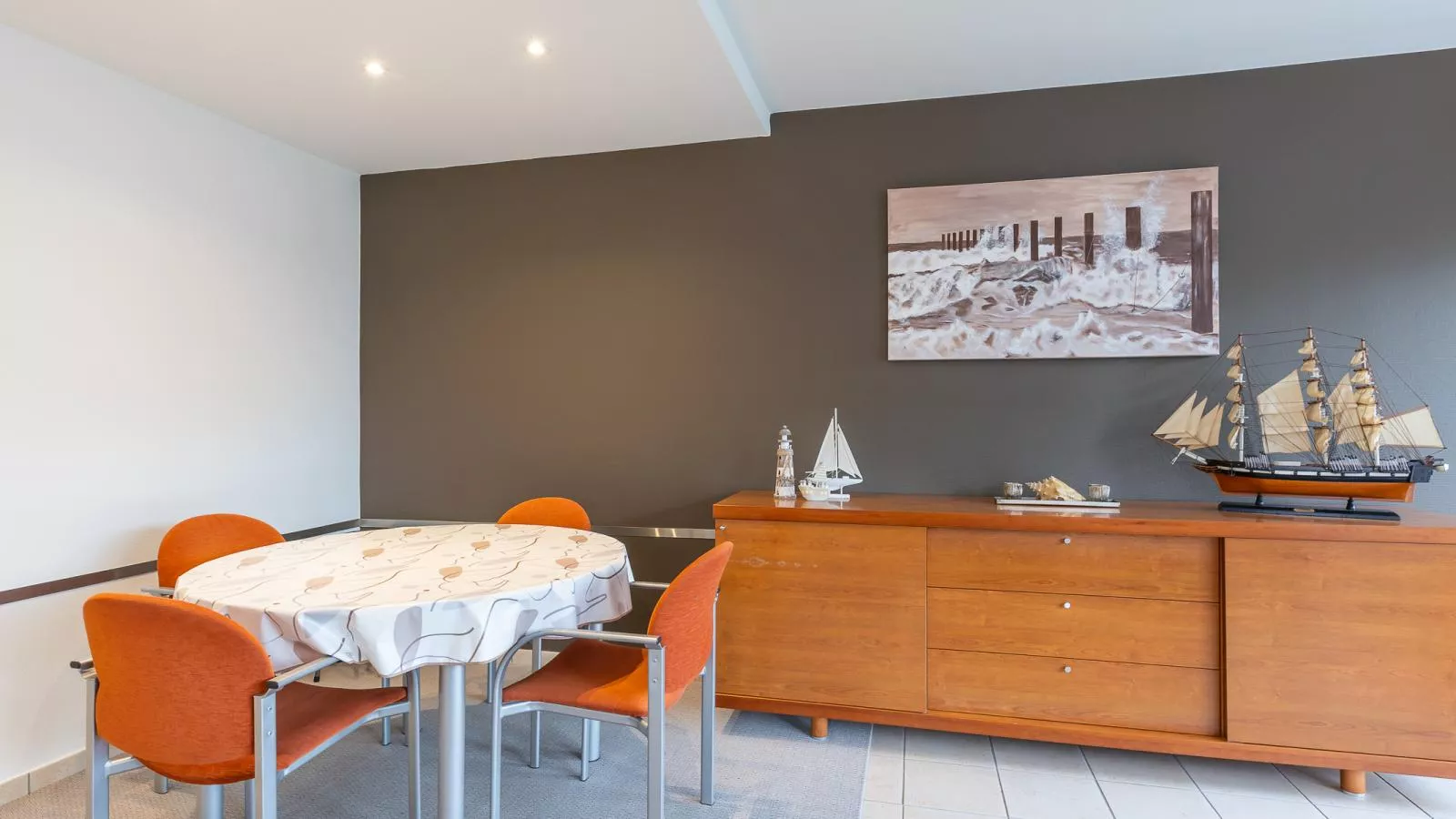 Duindal I - 0201 + box K6-Woonkamer