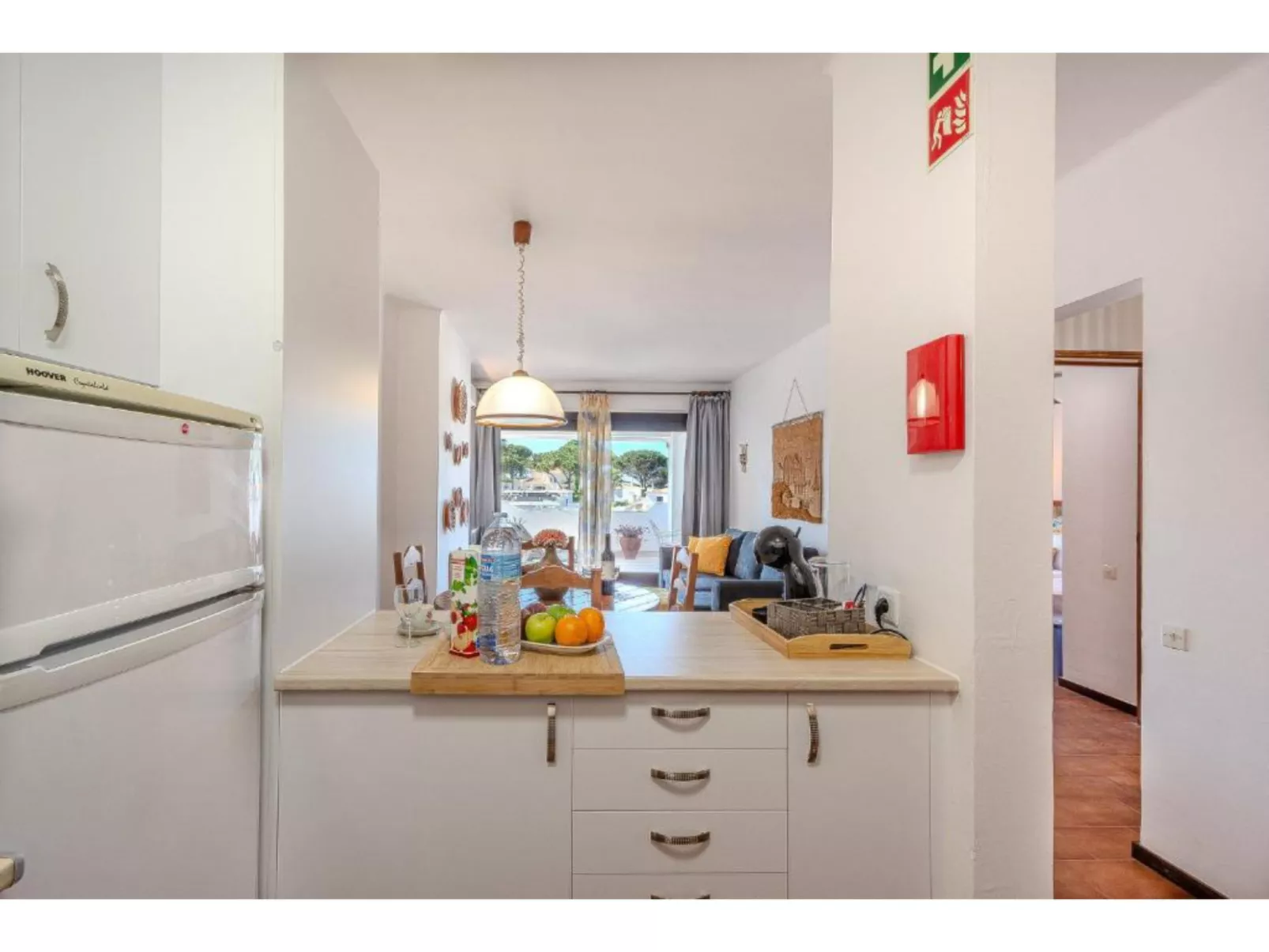 Ivone - Sunny Way-Binnen