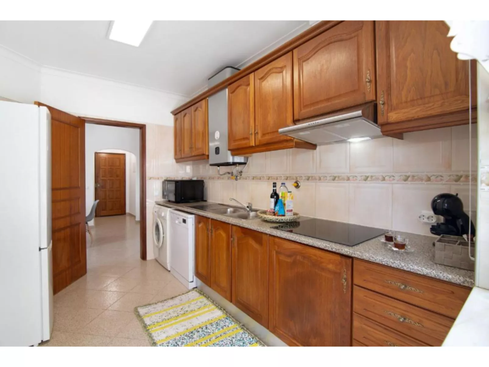 Jade-Sunny Way-Binnen