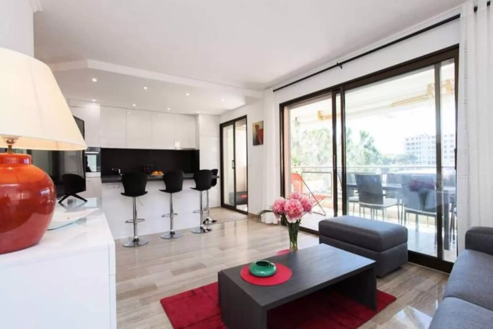 Résidence 3p Avec Terrasse Au Palm Beach, &agrave; 2min Des Plages-Niet-getagd