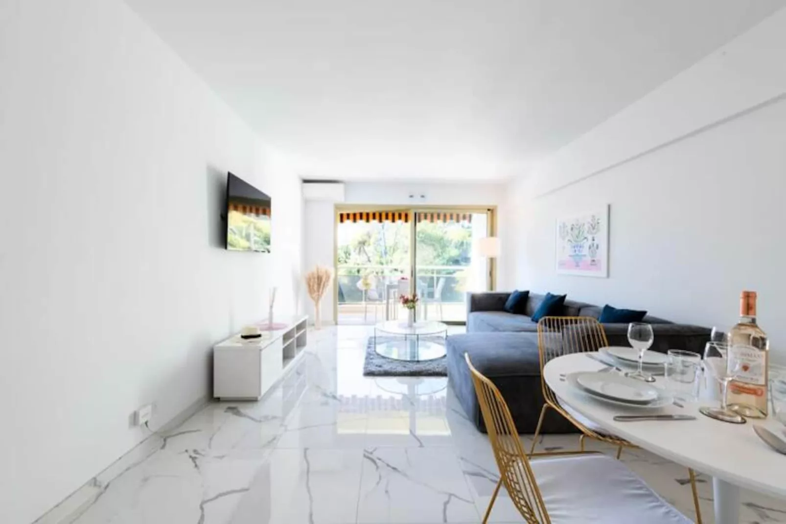 Résidence Spacieux 3p En R&eacute;sidence Avec Piscine-Niet-getagd