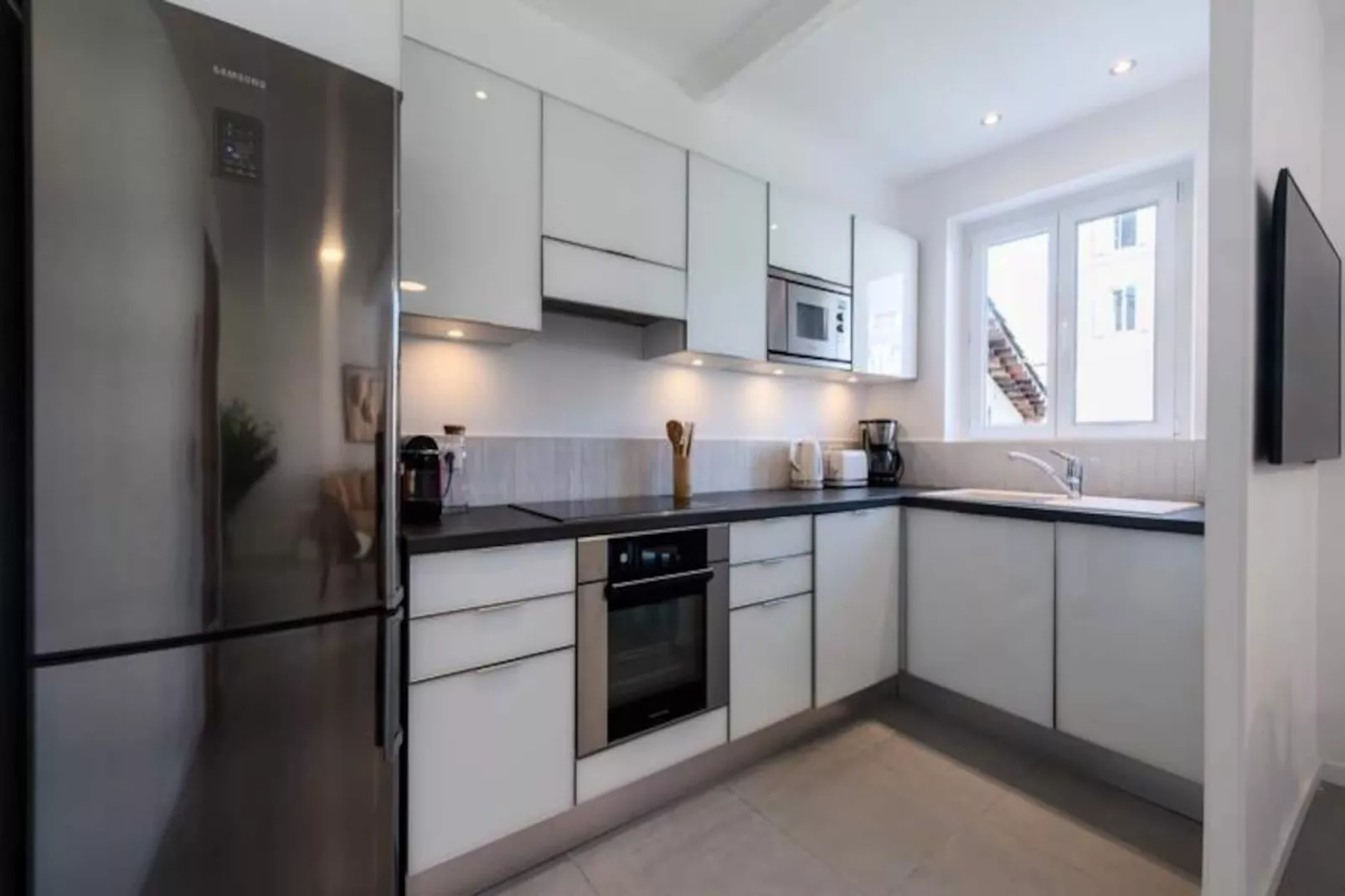 Résidence 3p Terrasse & Calme Cannes Centre-Niet-getagd