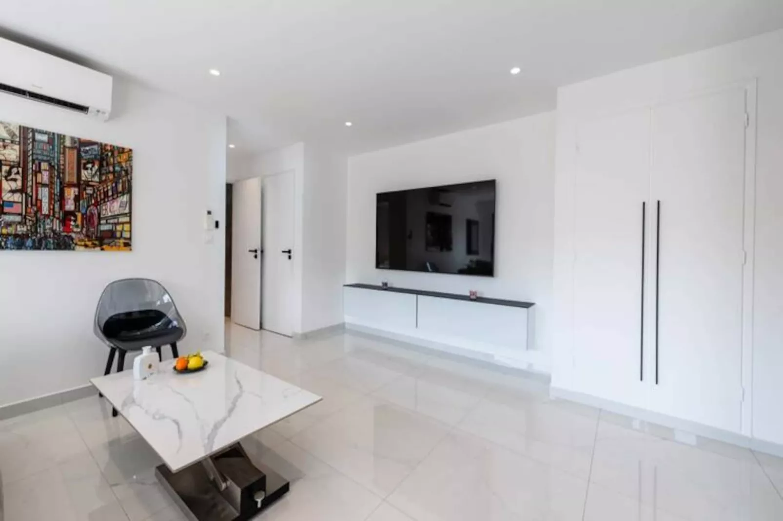 Résidence 2p Traversant, Centre Cannes, Rue D’antibes-Niet-getagd