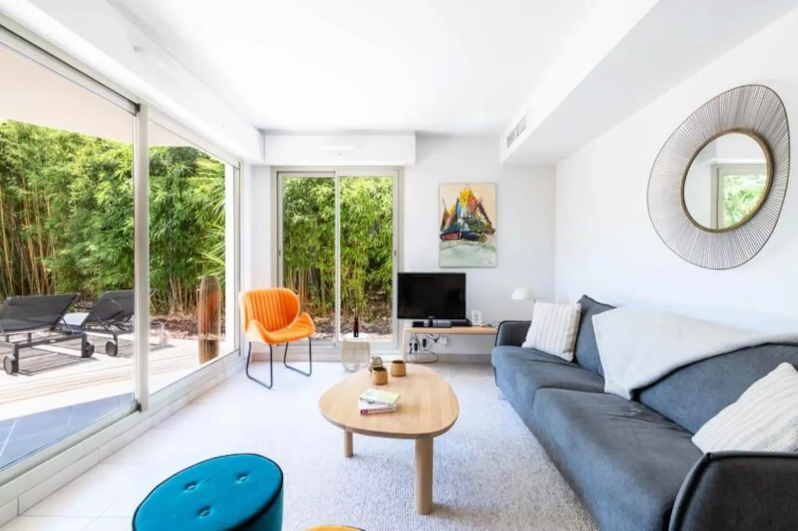 Résidence 2p Rez-de-jardin Avec Piscine – Calme, Parking Privé-Niet-getagd