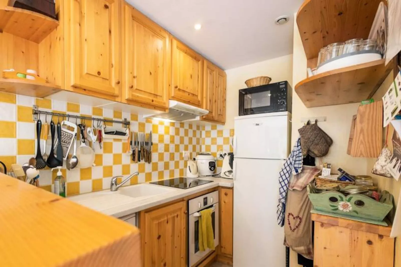 Résidence Les Caquelons-Niet-getagd