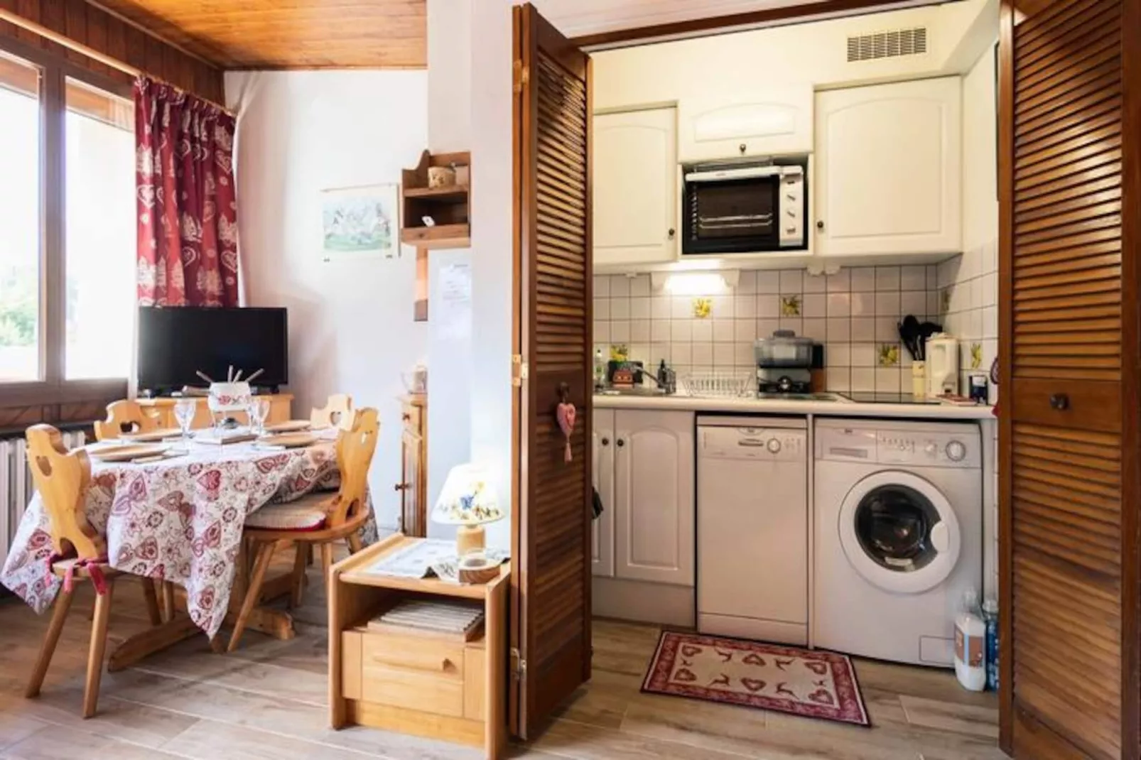 Résidence Les Caquelons-Niet-getagd