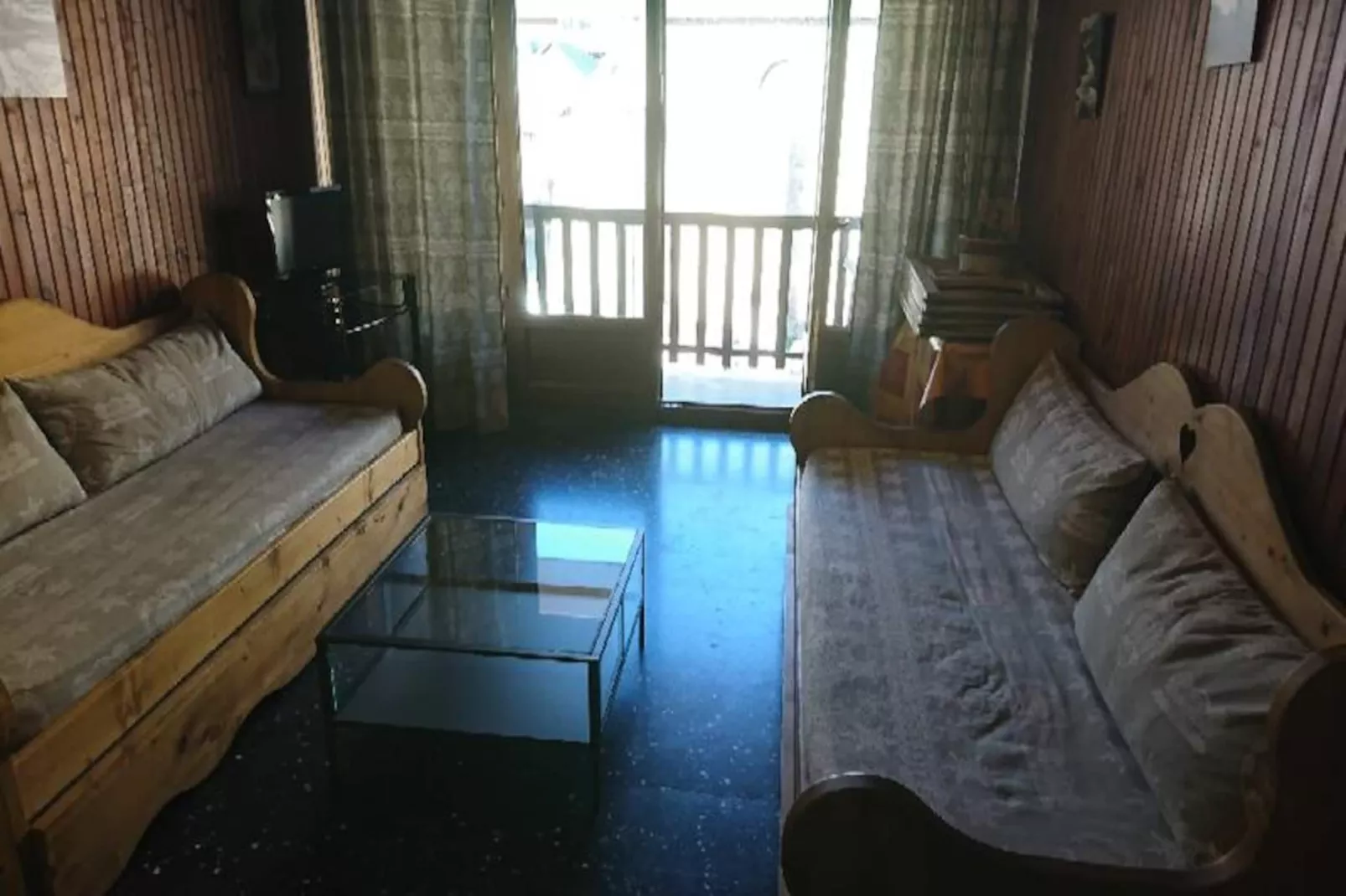 Résidence Royal Neige-Niet-getagd