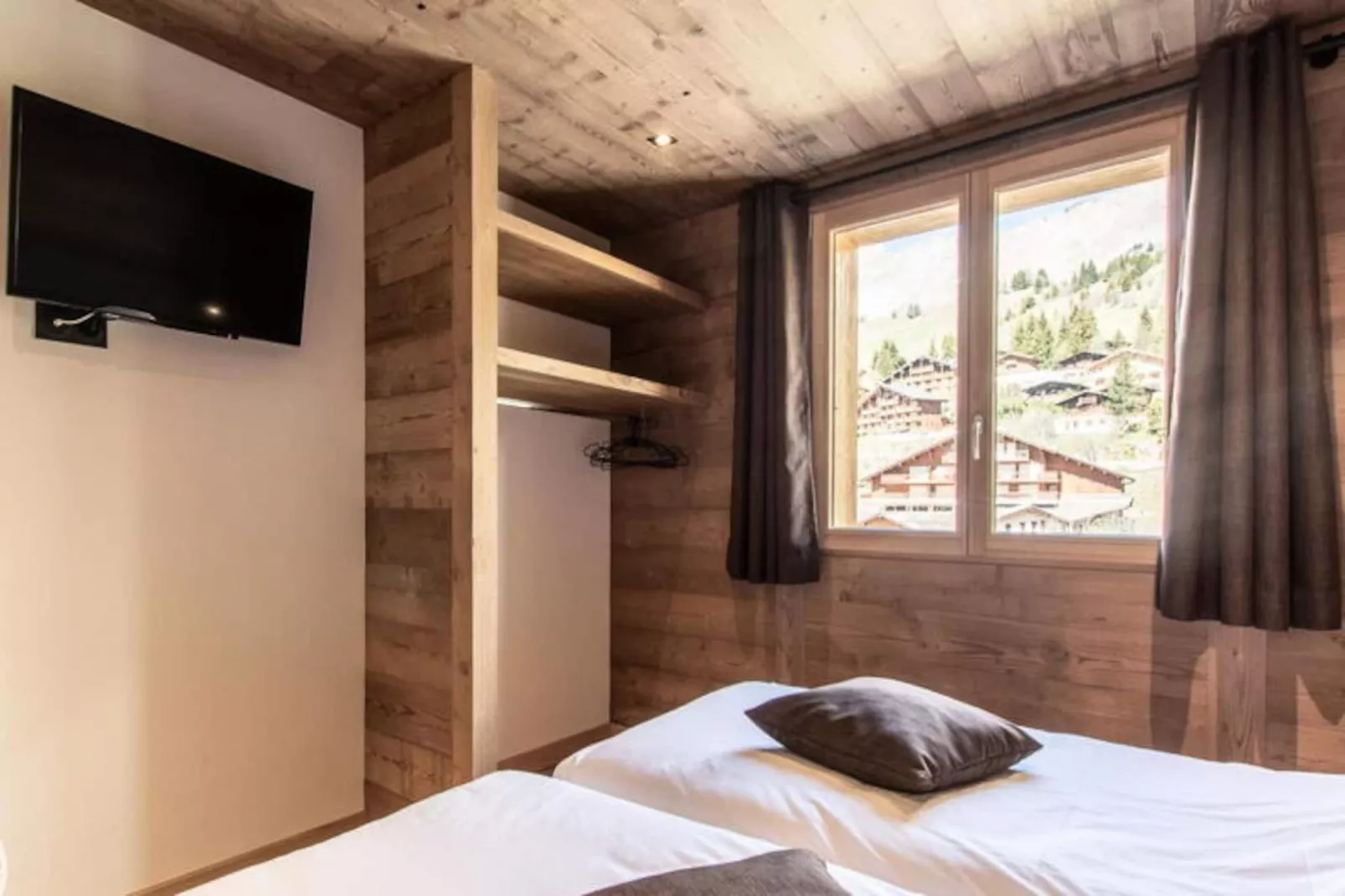 Résidence Sommard N°8-Niet-getagd