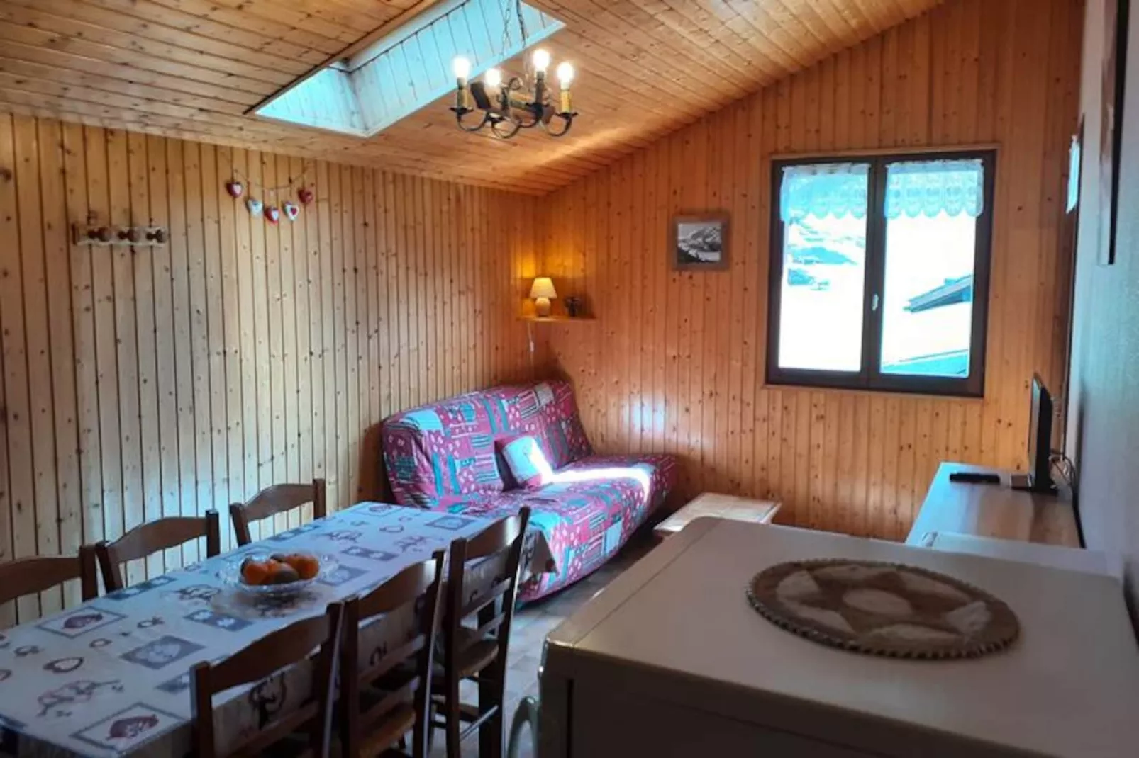 Résidence Charvin N°2-Niet-getagd