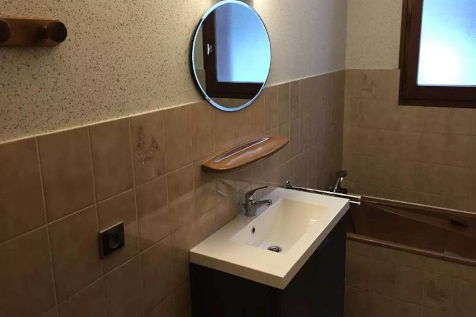 Résidence Charvin N°4-Niet-getagd