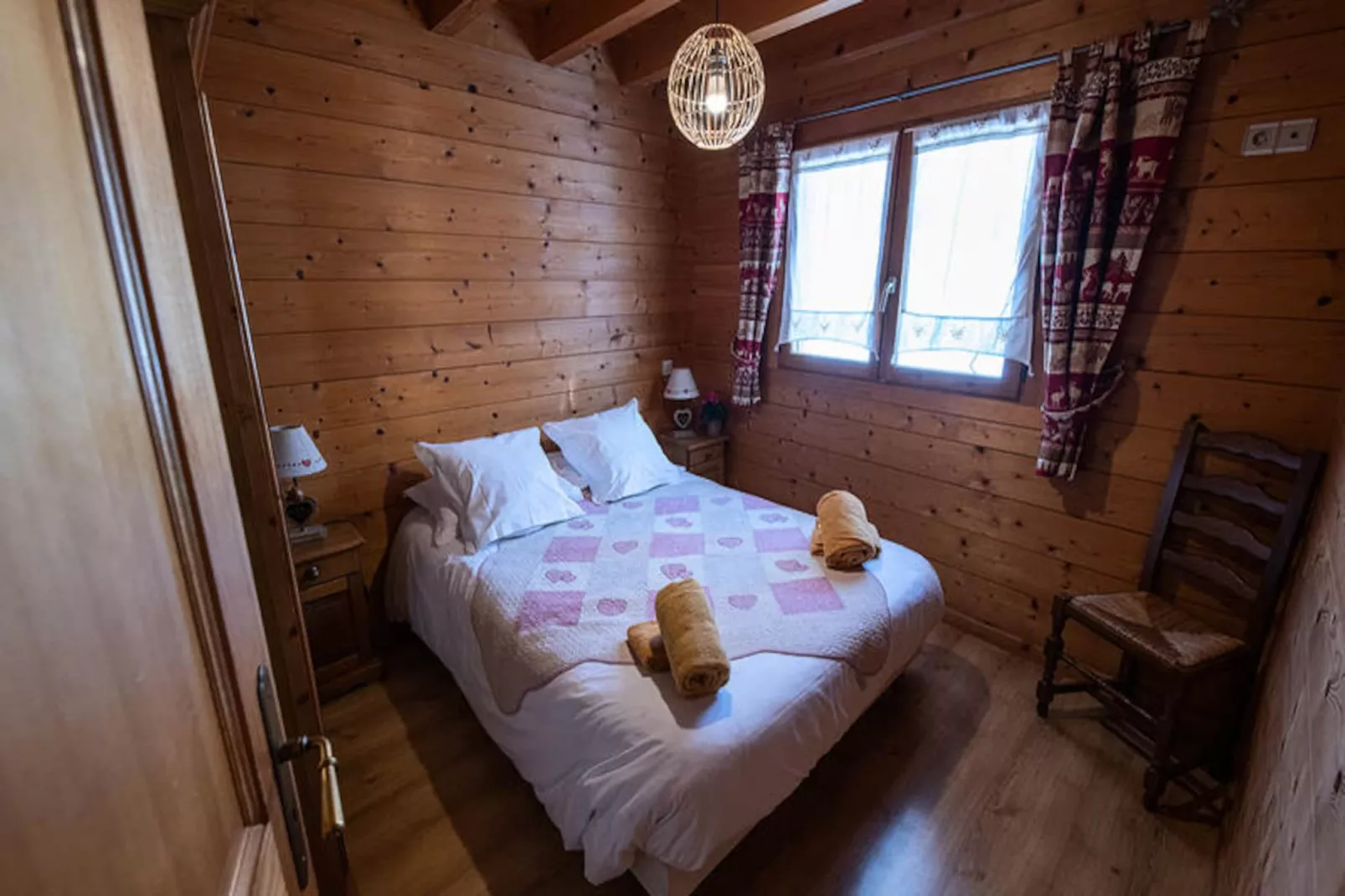 Chalet Pointe Percée-Niet-getagd