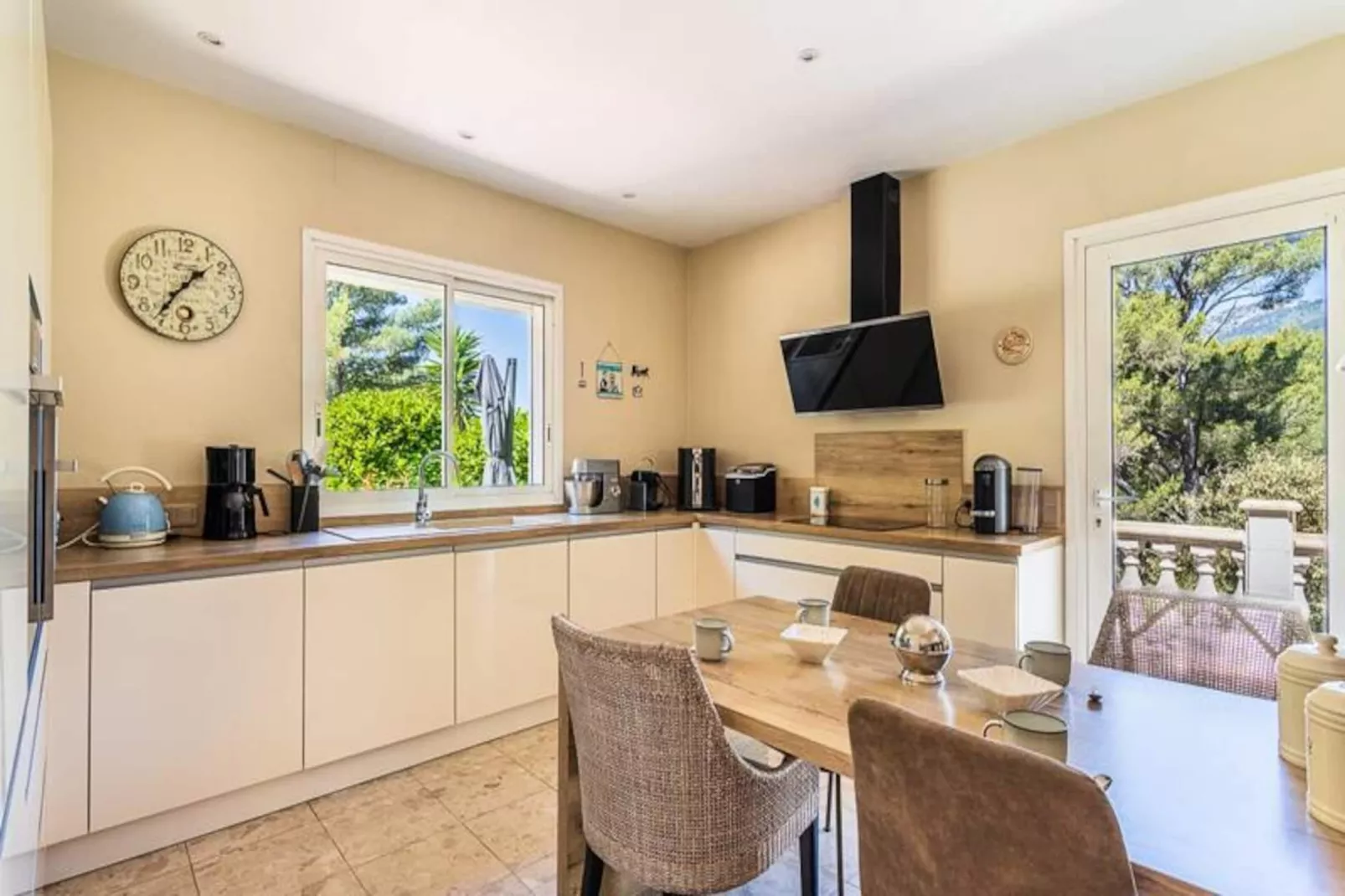 Villa De L'uba --Niet-getagd