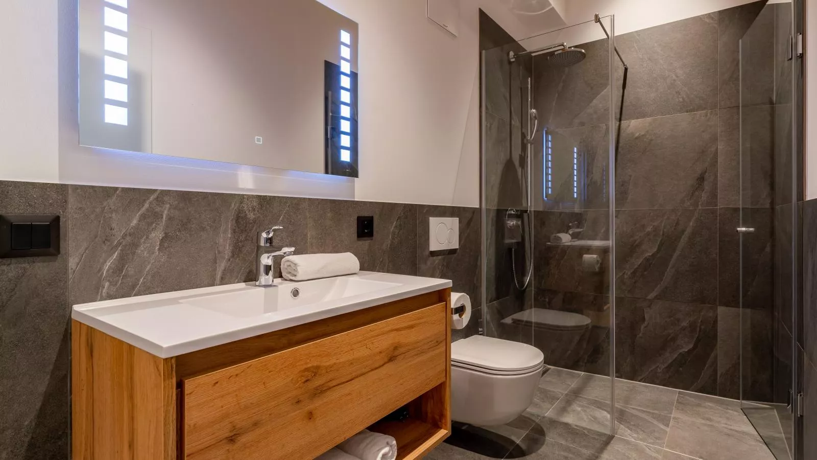 Luxury Sankt Lorenzen-Badkamer