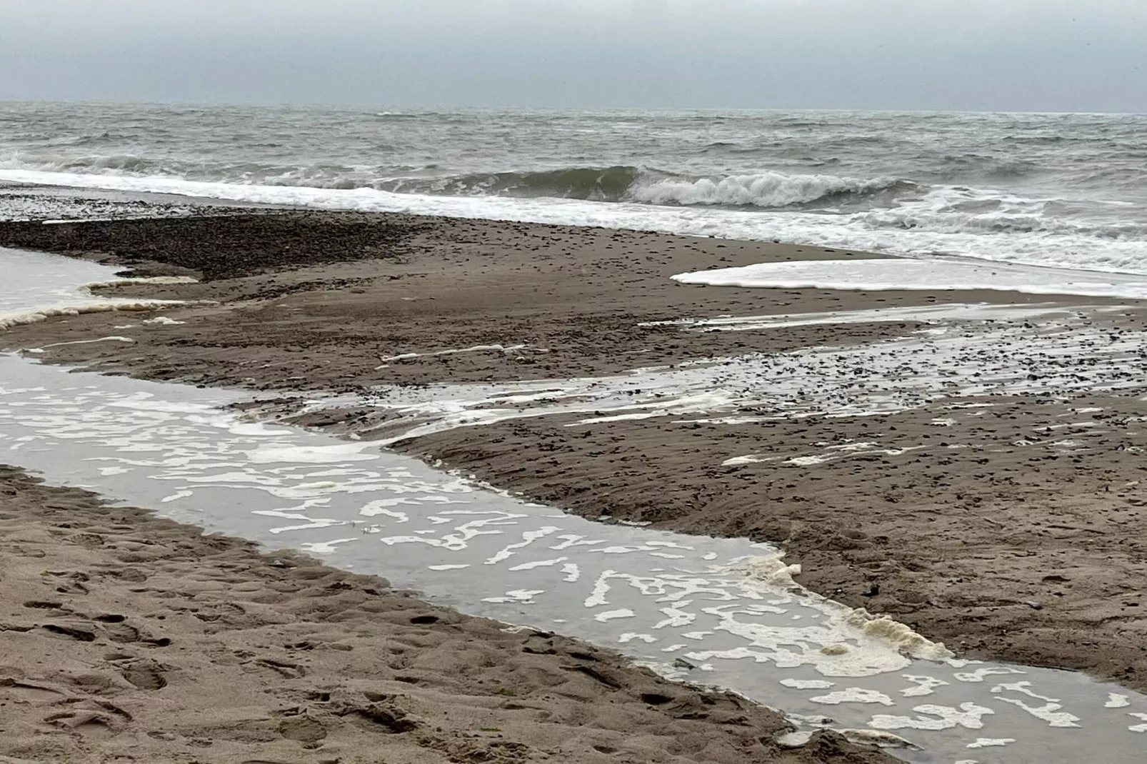 Duinontsnapping met spellen and WiFi-By Traum-Waterzicht