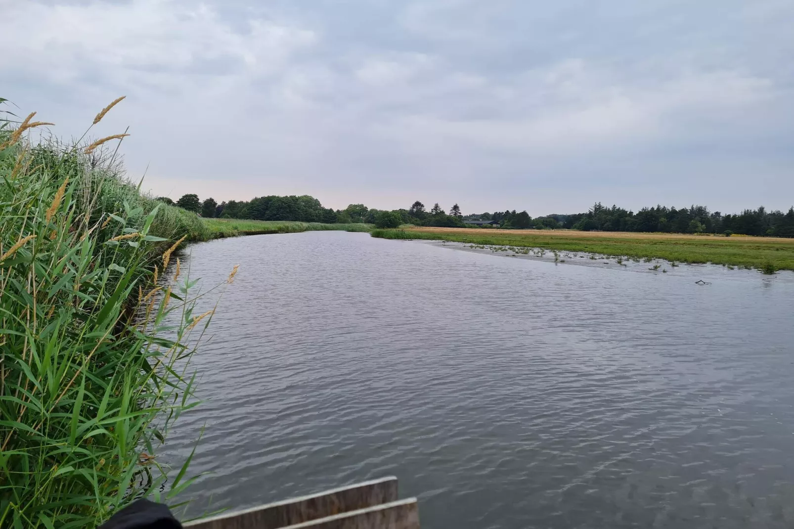 Kustsereniteit in LyngsAY-By Traum-Waterzicht