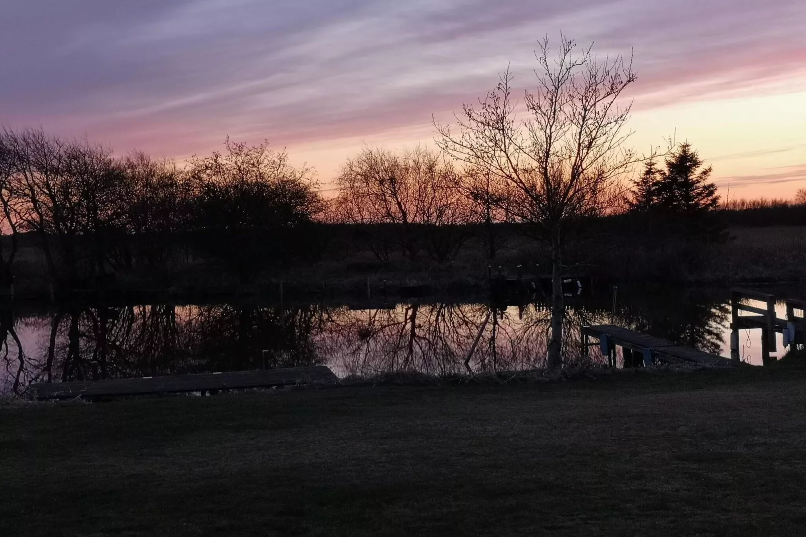 Rustieke Cottage met Spa and Sauna-By Traum-Waterzicht