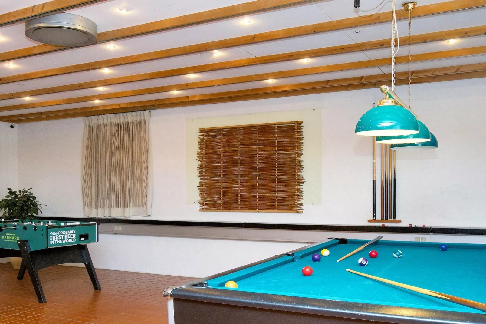 3 room,2Bad,w/partially seav.Standard-Niet-getagd