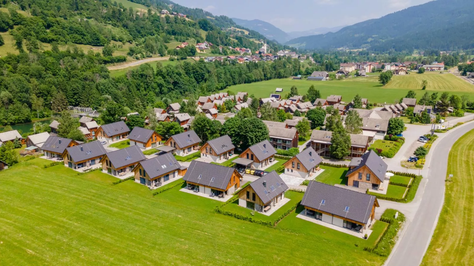 Mountain Chalet Alpinchique 2-Buitenkant zomer