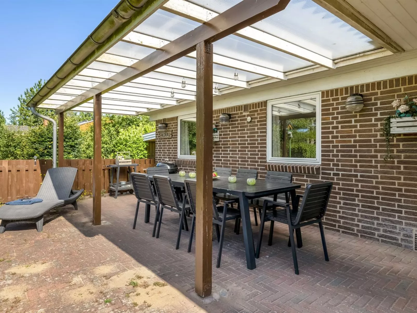 "Tholf" - 100m to the fjord-Buiten