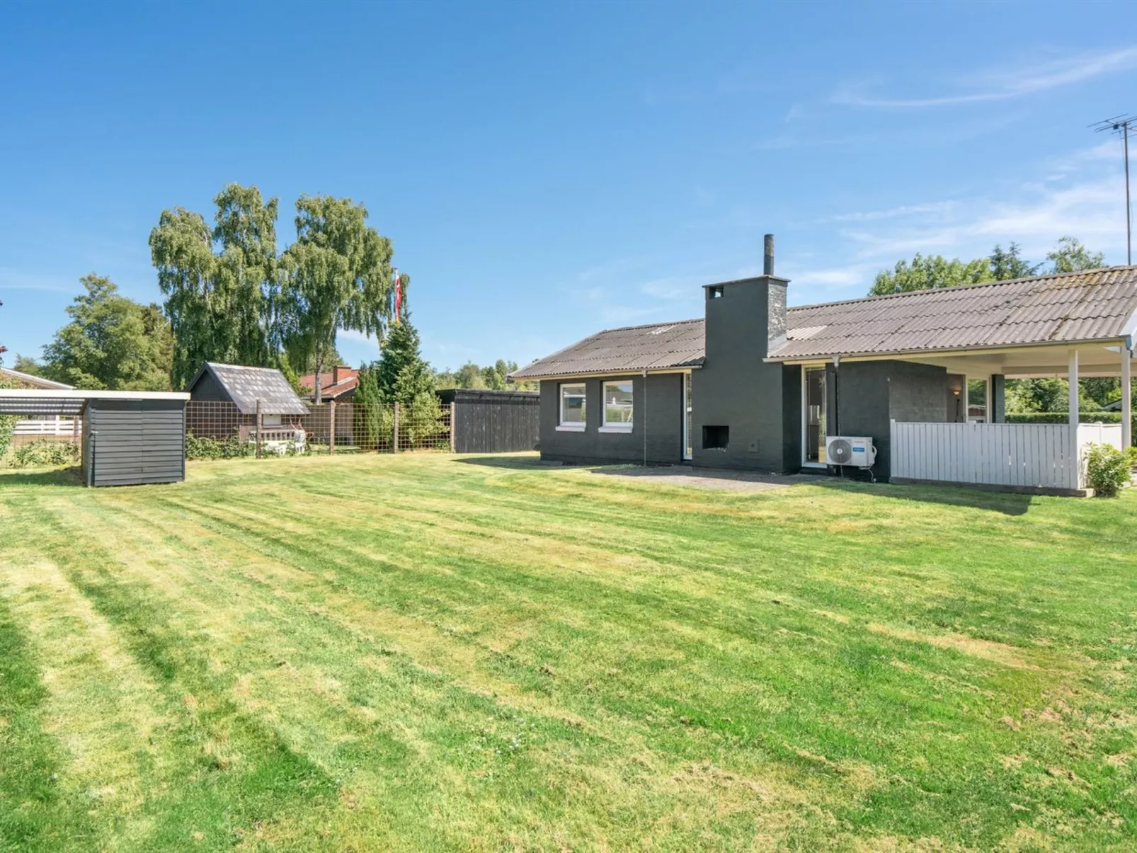 "Undine" - 300m from the sea-Buiten