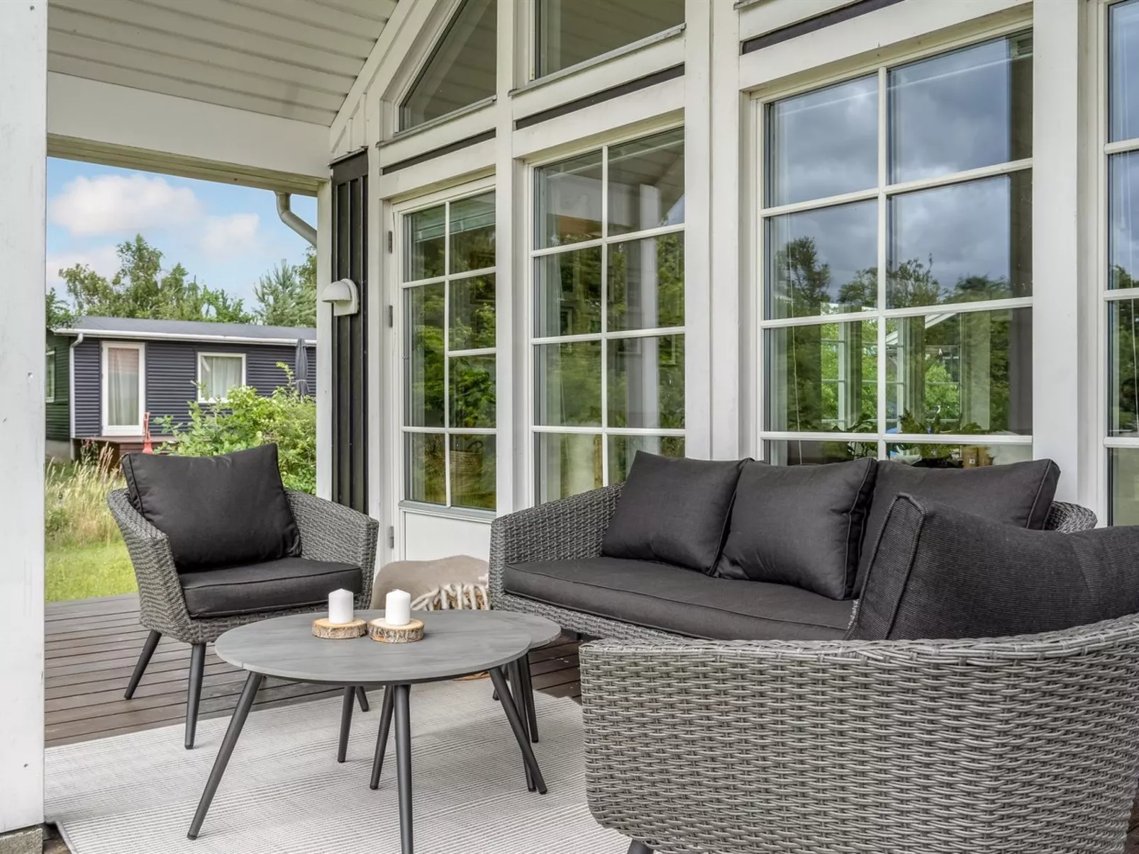 "Bernadete" - 50m to the fjord-Buiten