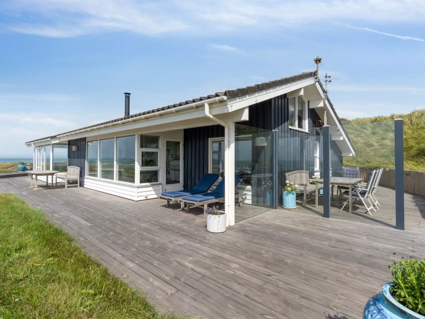 "Alyssa" - 300m from the sea-Buiten