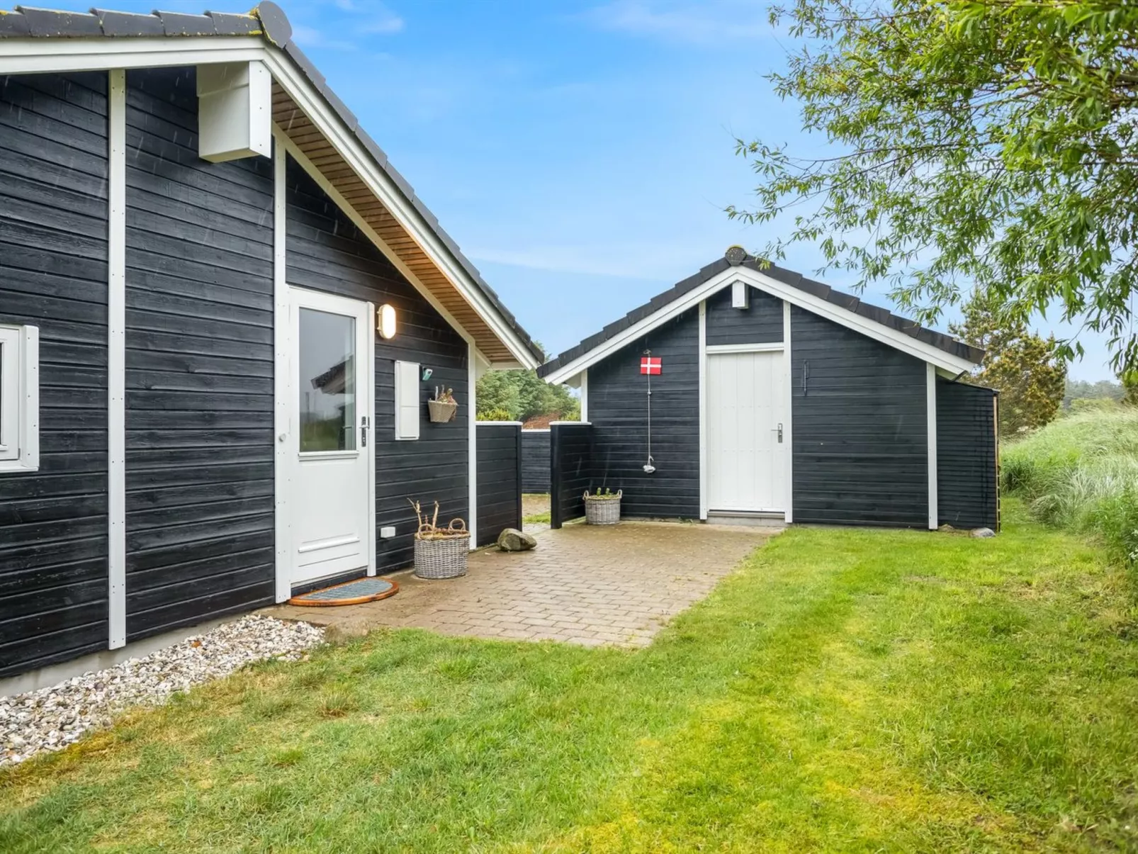 "Leya" - 1.2km from the sea-Buiten