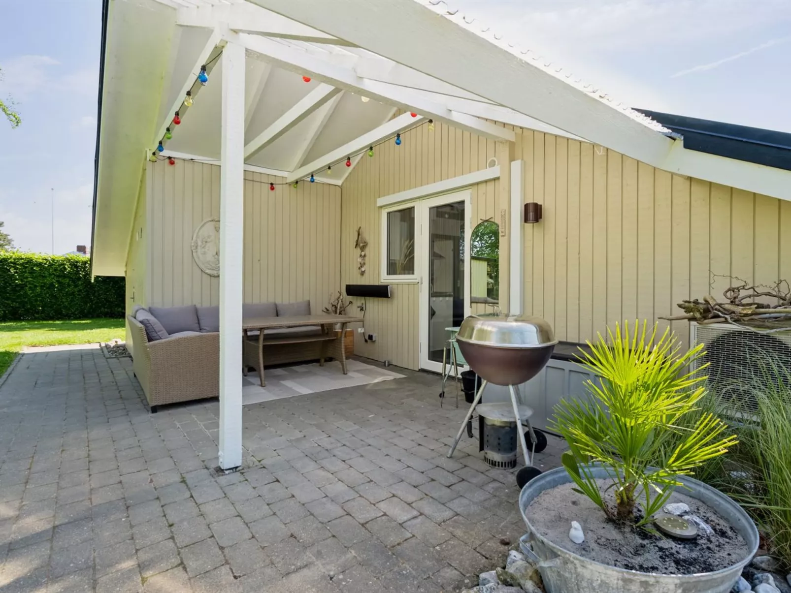 "Kolja" - 525m from the sea-Buiten