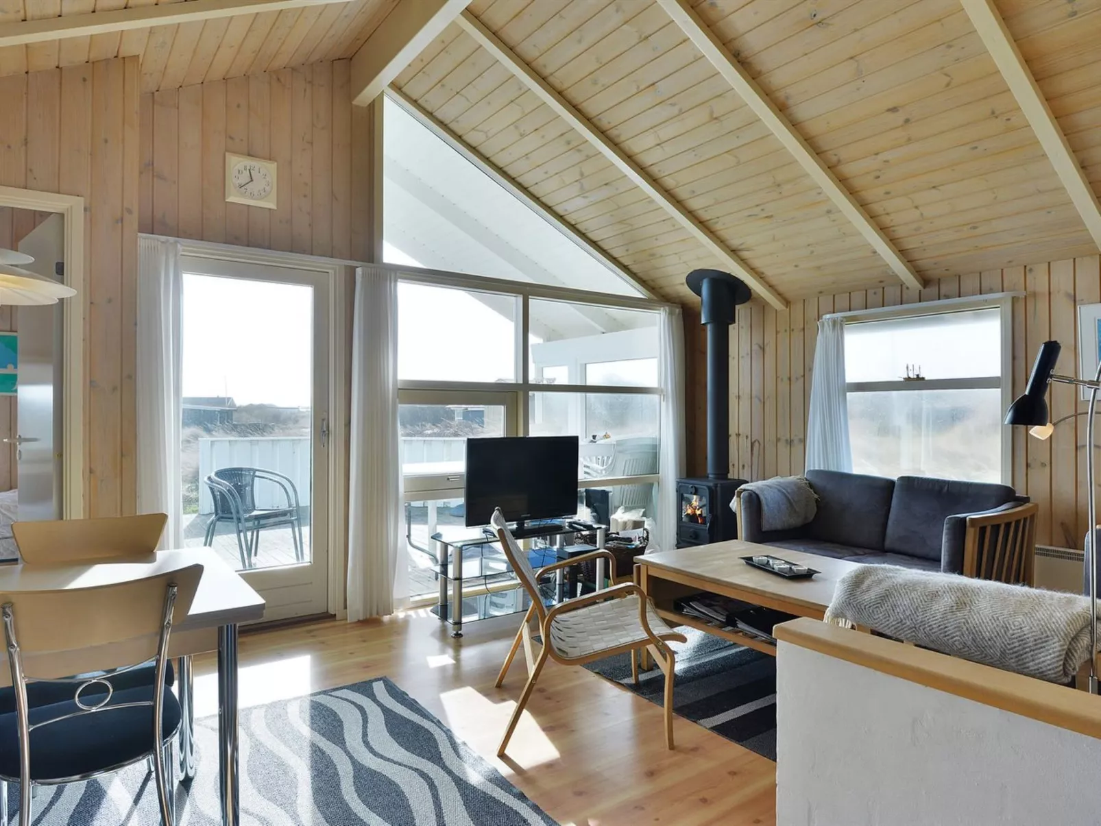 "Styrbiorn" - 100m from the sea-Binnen