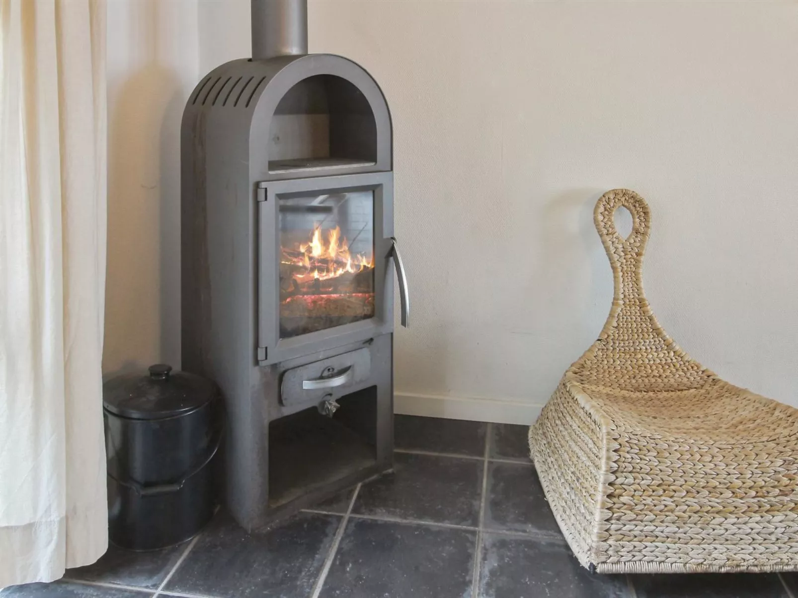 "Svanborg" - 3.7km from the sea-Binnen