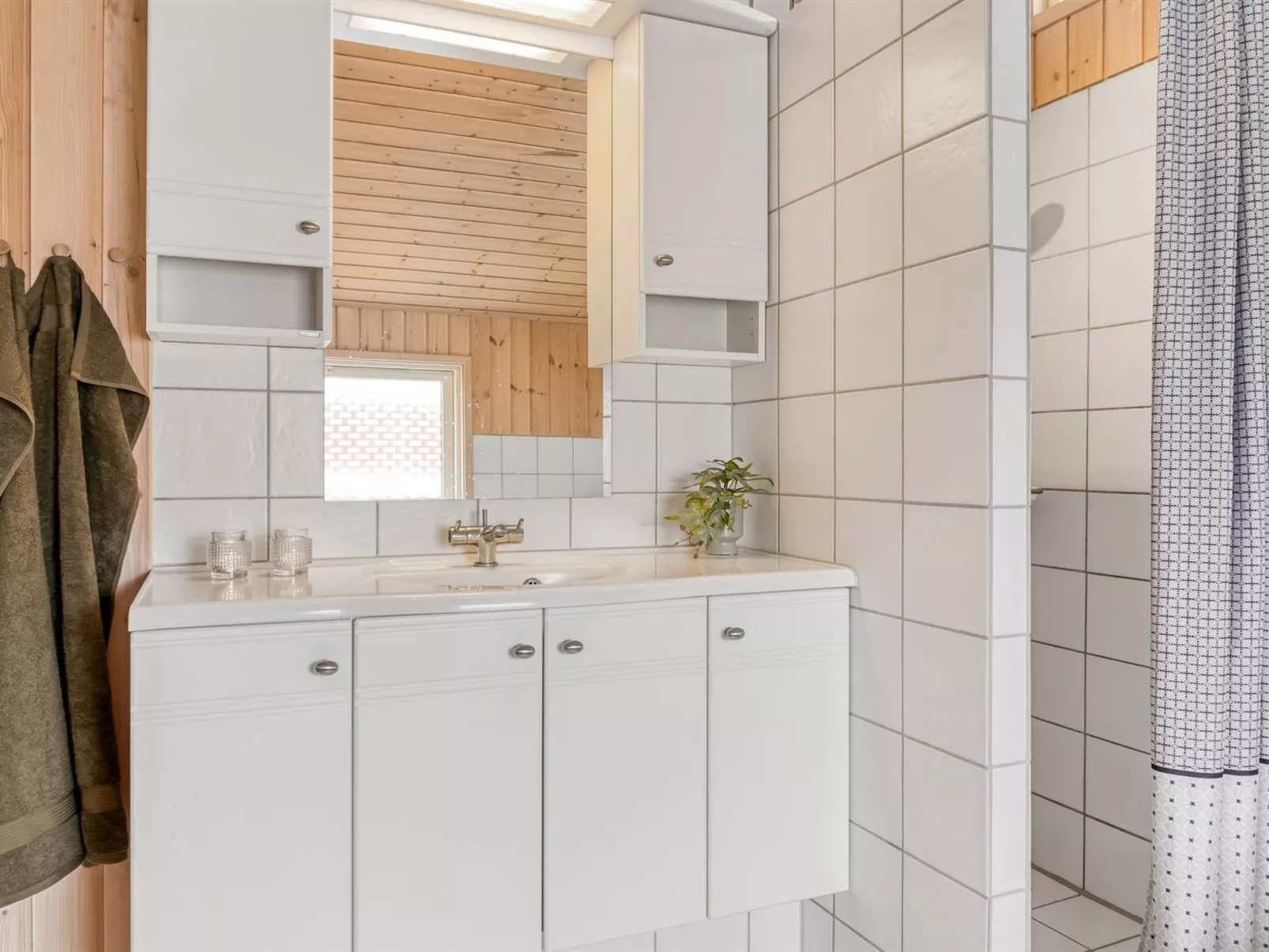 "Dolma" - 75m from the sea-Binnen