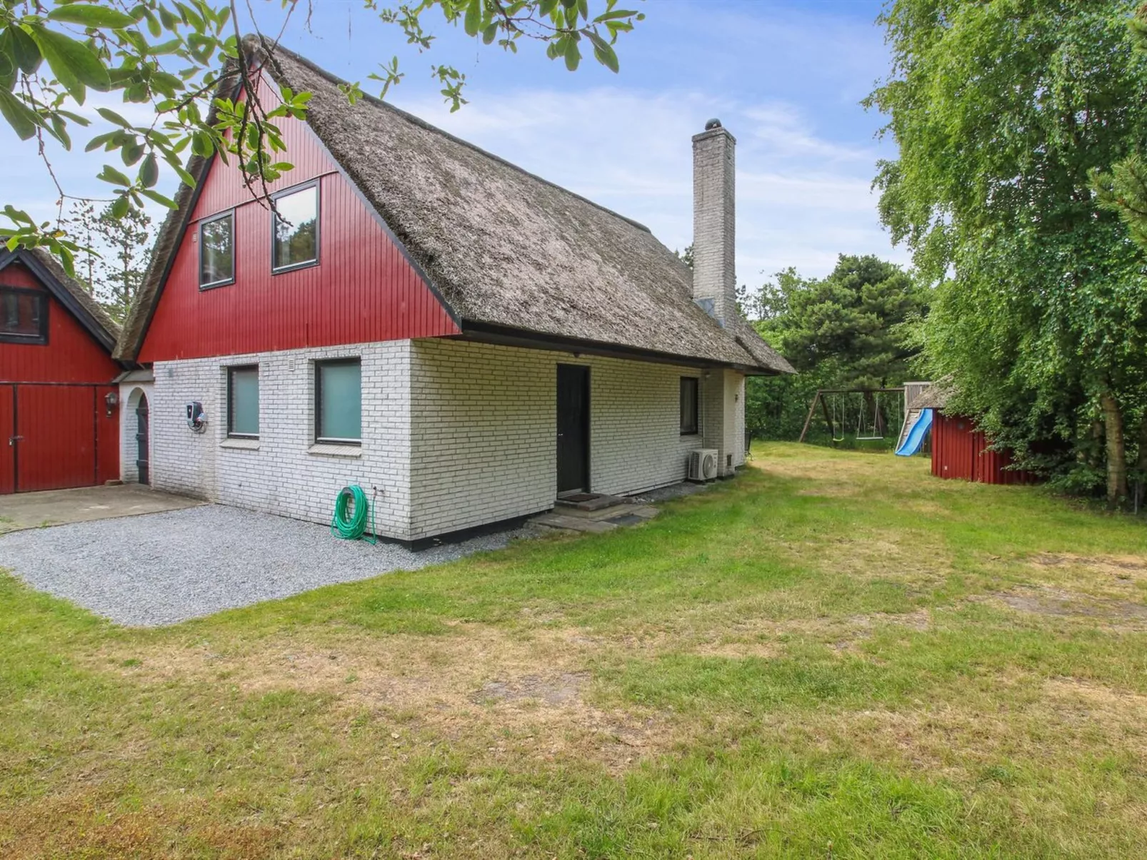 "Vendela" - 2.5km from the sea-Buiten