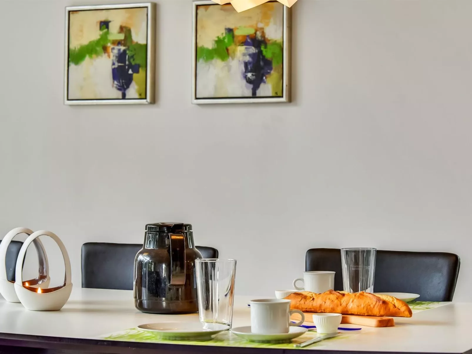 "Lav" - 3.8km from the sea-Binnen