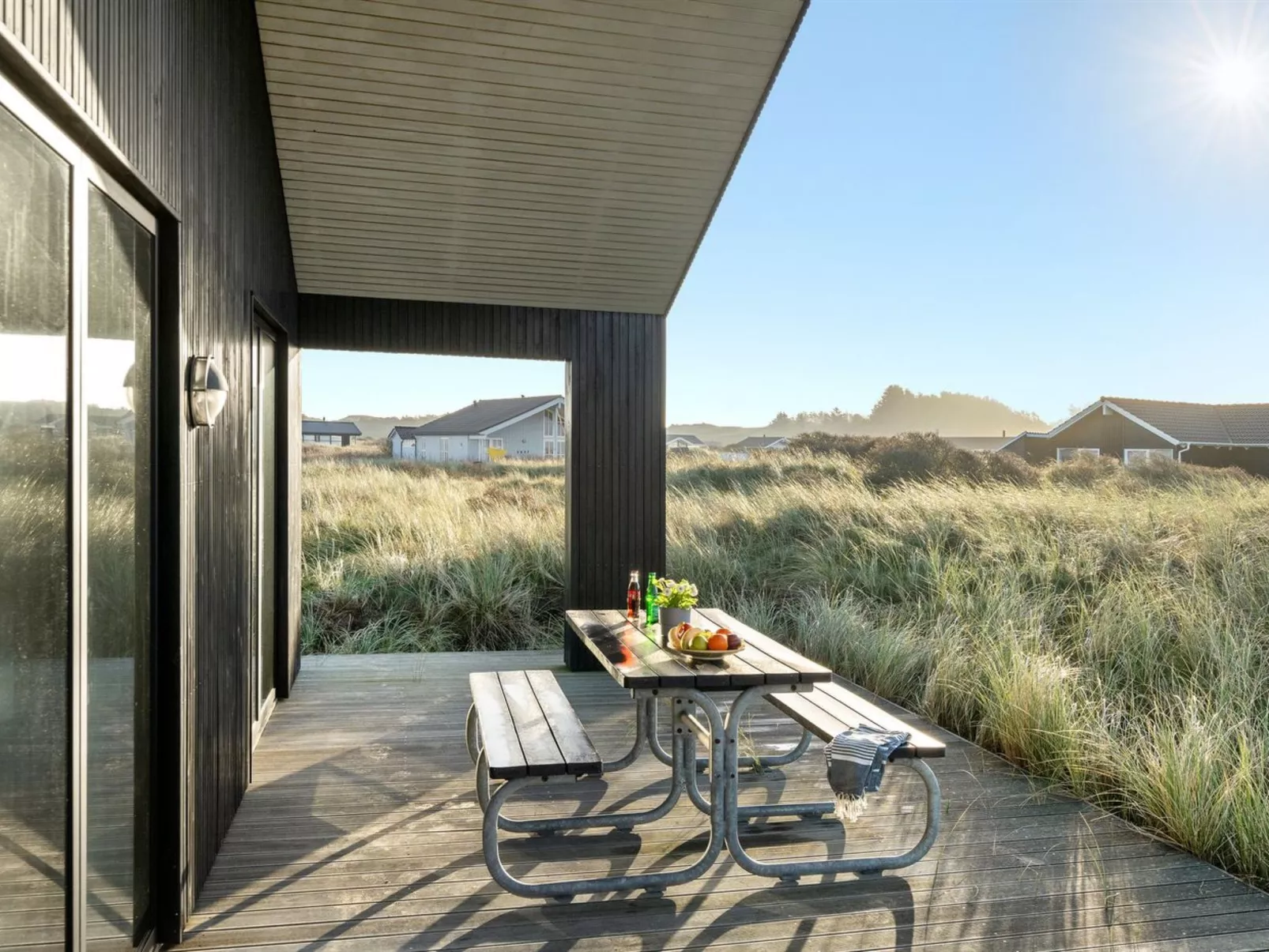 "Fannie" - 250m from the sea-Buiten