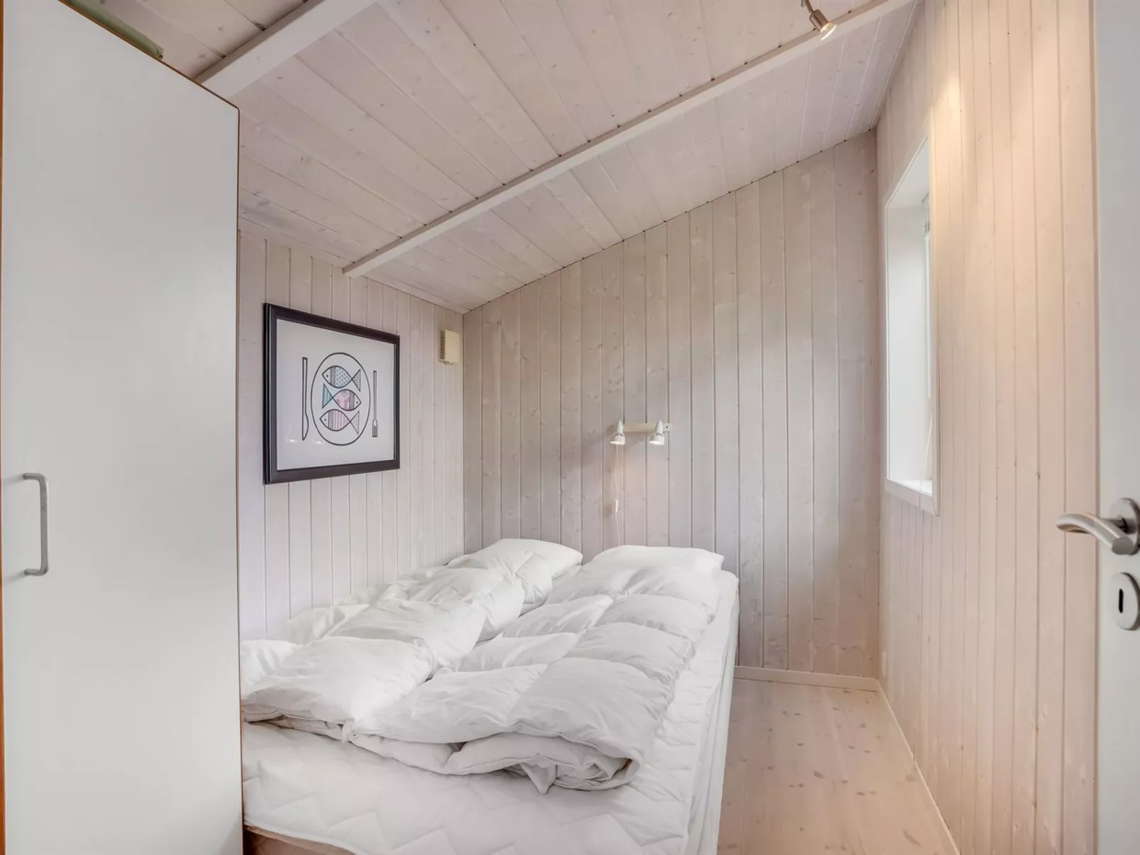 "Birtir" - 1.2km from the sea-Binnen