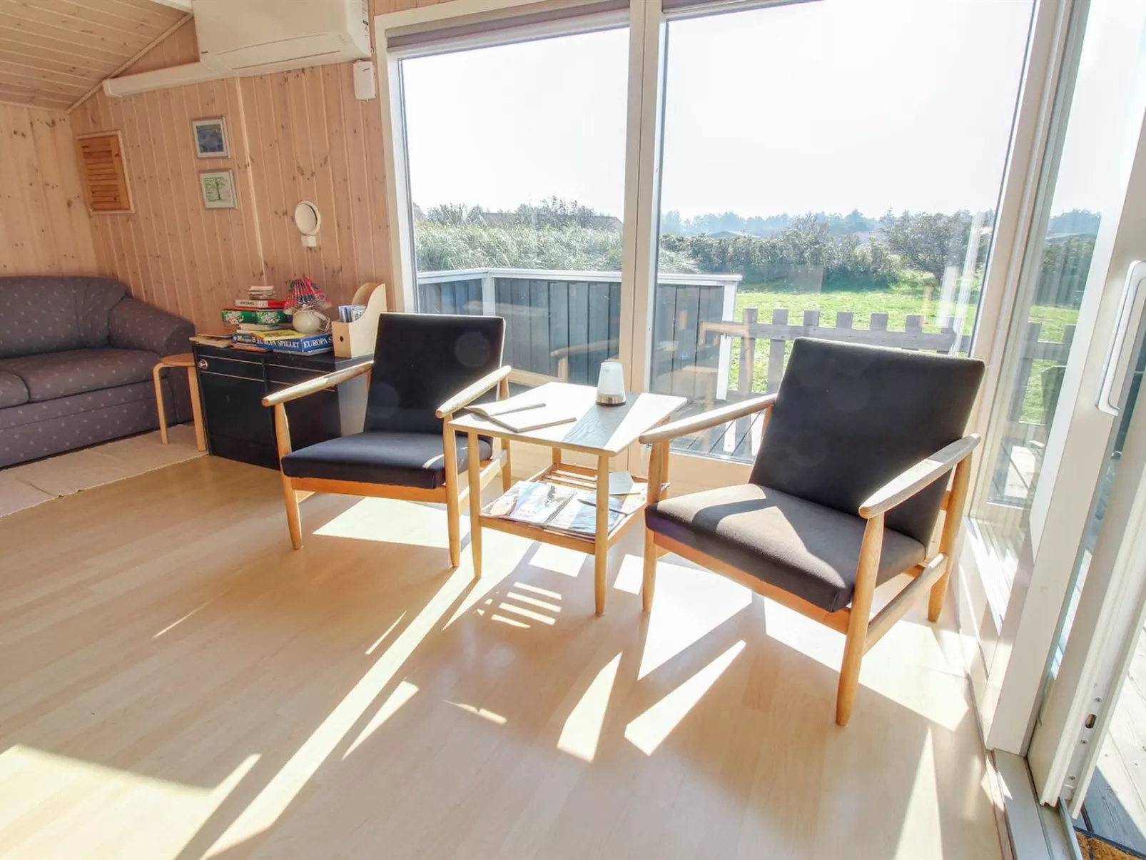 "Maika" - 800m to the fjord-Binnen