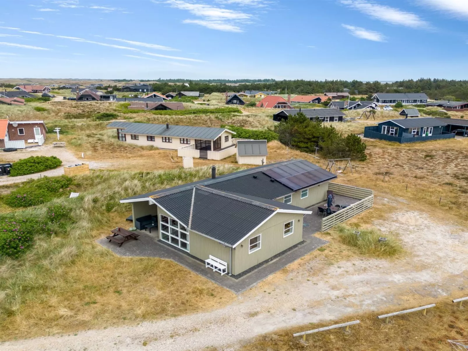 "Drifa" - 600m from the sea-Buiten