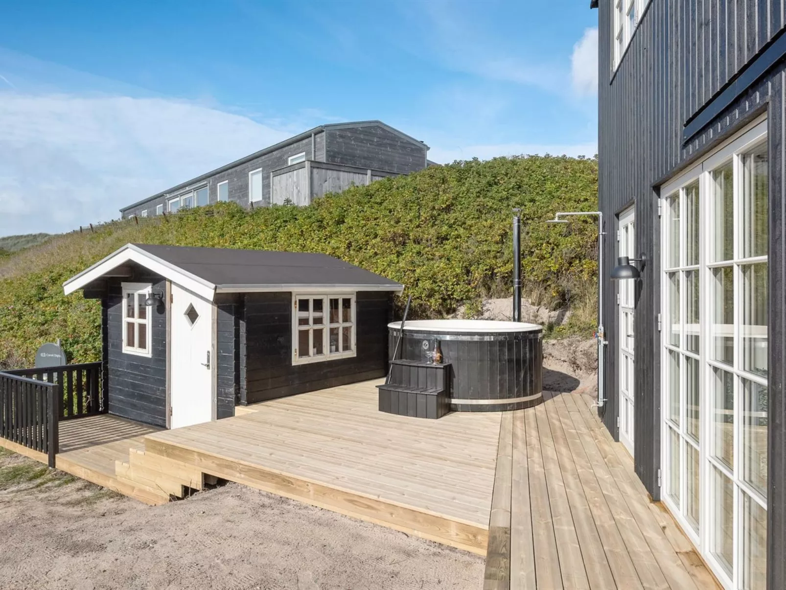 "Ayu" - 100m from the sea-Buiten