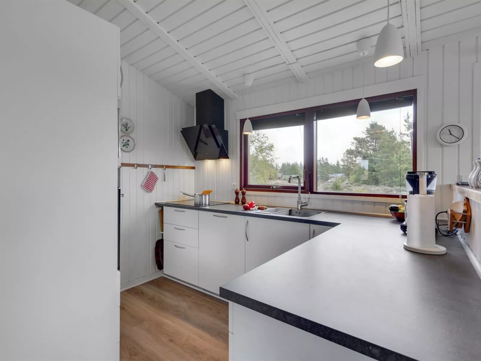 "Arjuna" - 3.8km from the sea-Binnen