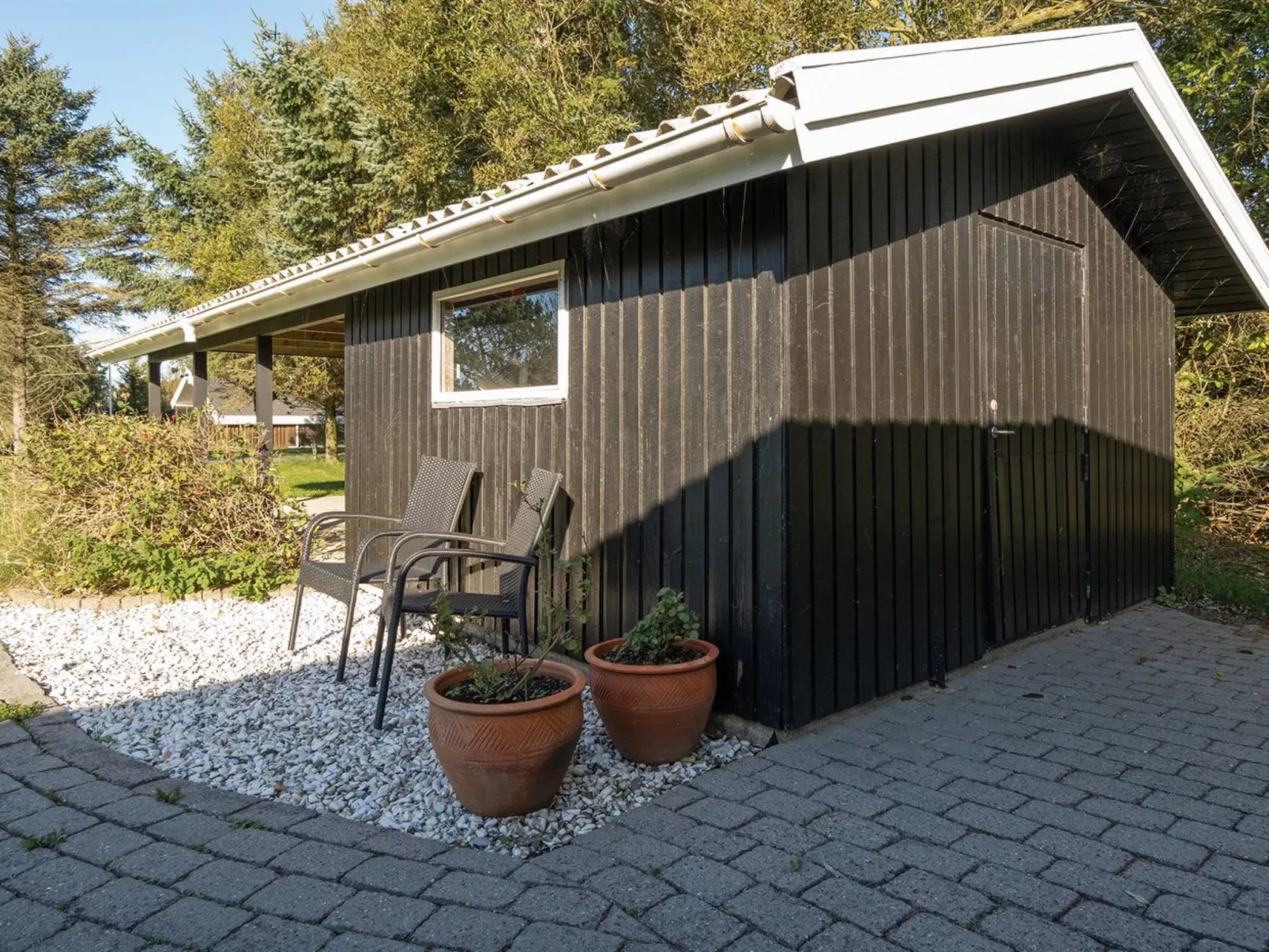 "Anella" - 1.4km from the sea-Buiten