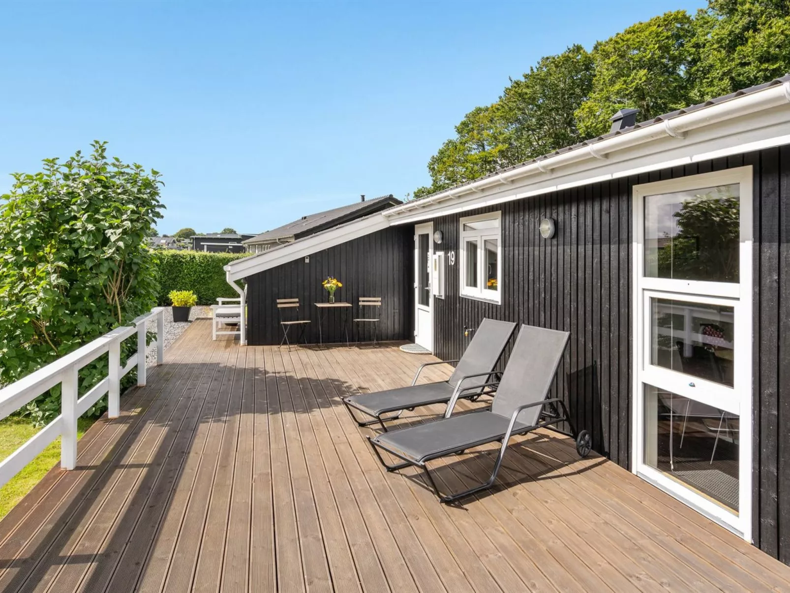 "Darja" - 300m from the sea-Buiten