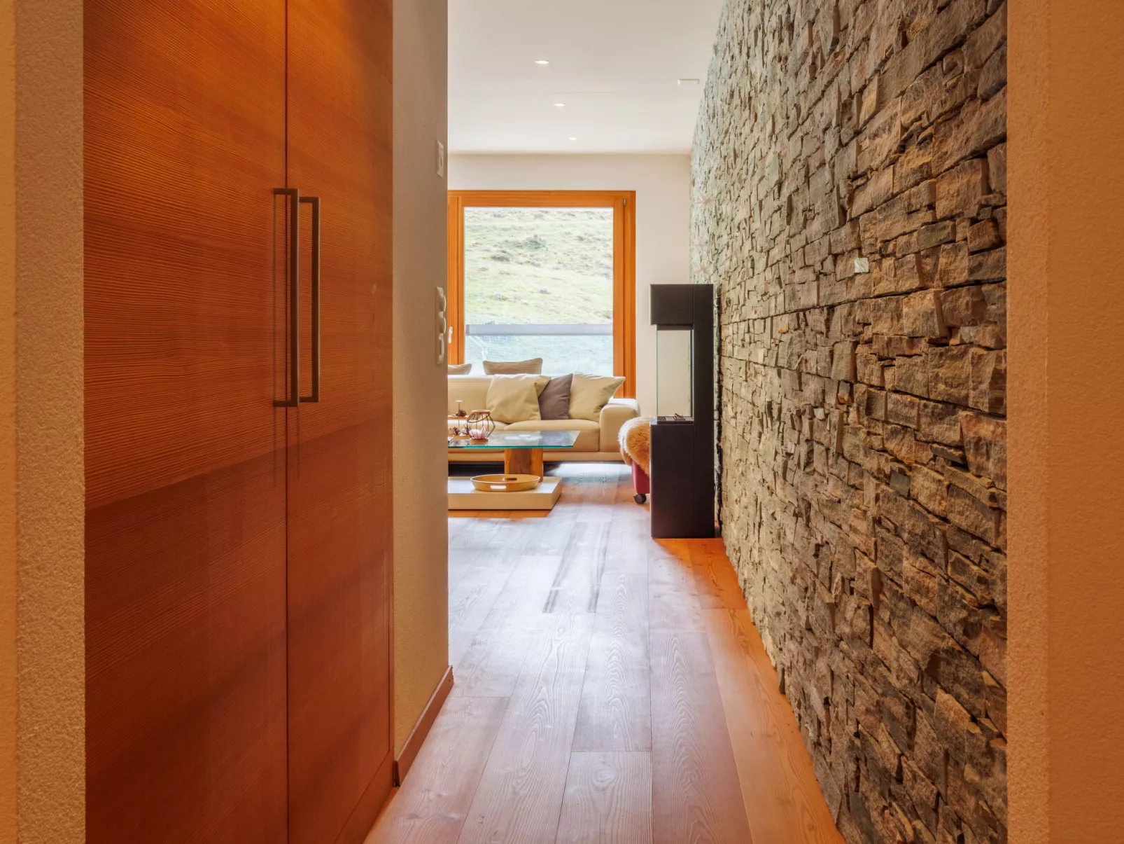 Rosablanche E 108-Binnen