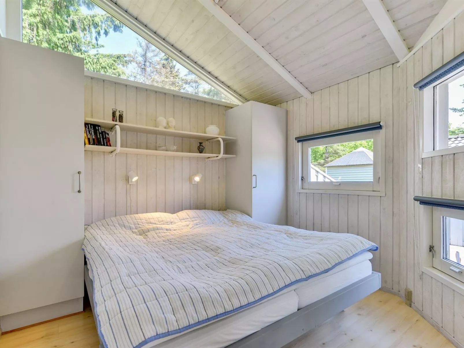 "Immi" - 1.5km from the sea-Binnen