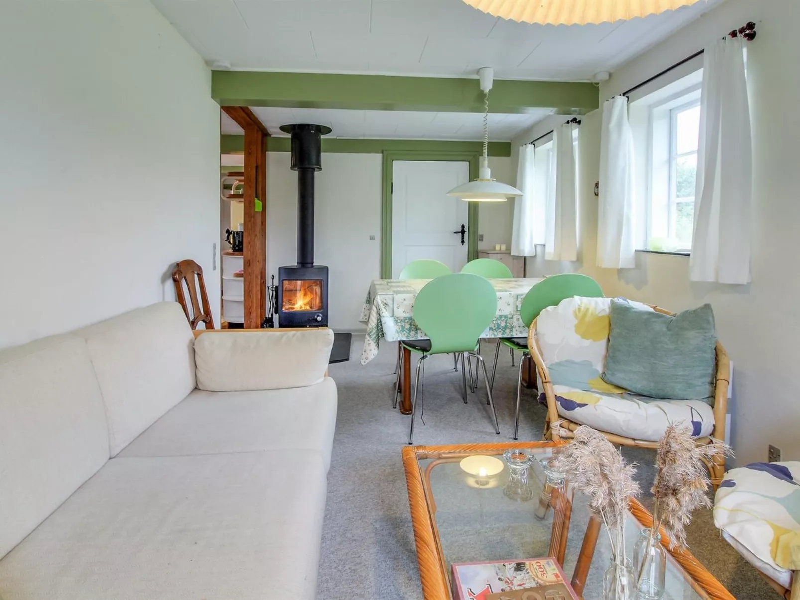 "Eduard" - 4.3km from the sea-Binnen