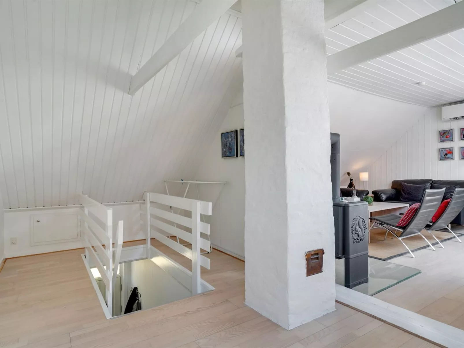 "Naina" - 200m from the sea-Binnen