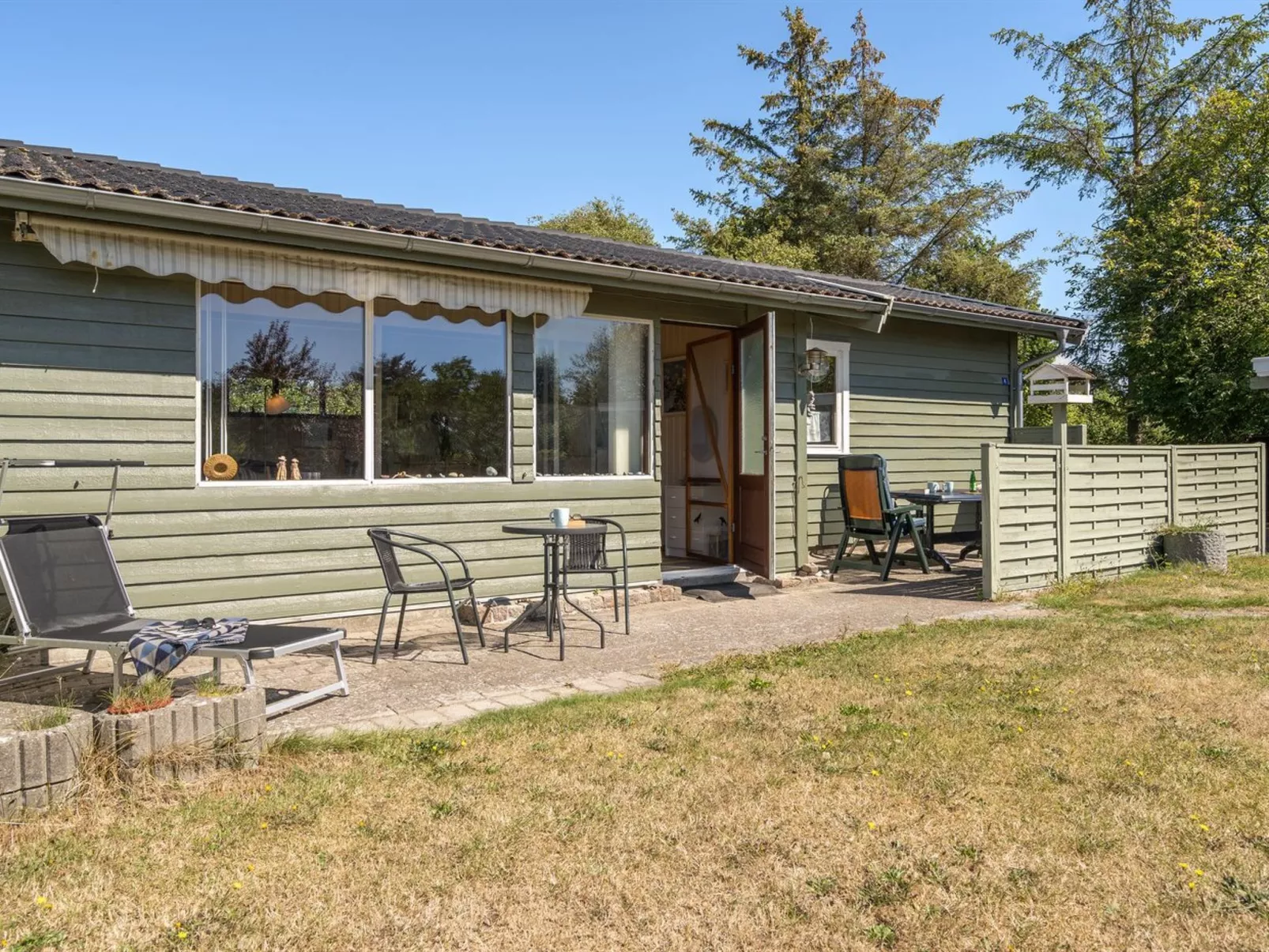 "Maelle" - 600m from the sea-Buiten