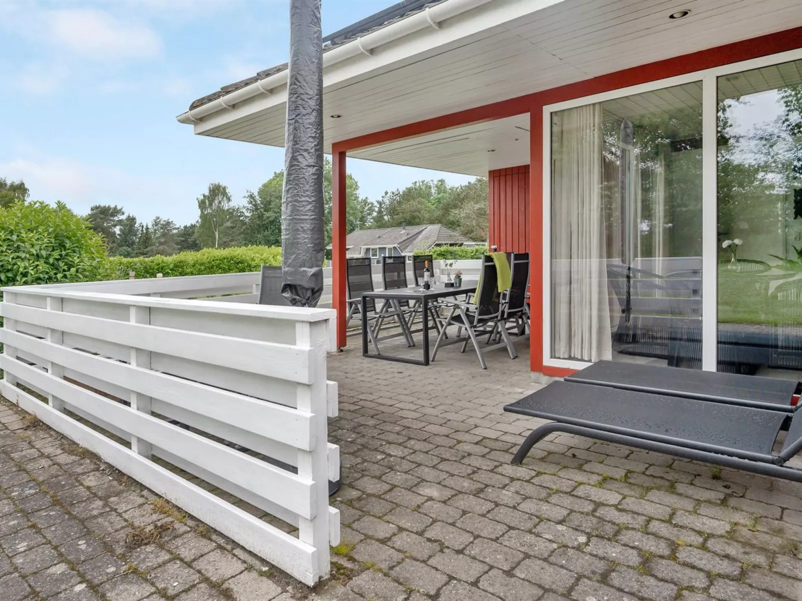 "Emly" - 1.1km from the sea-Buiten