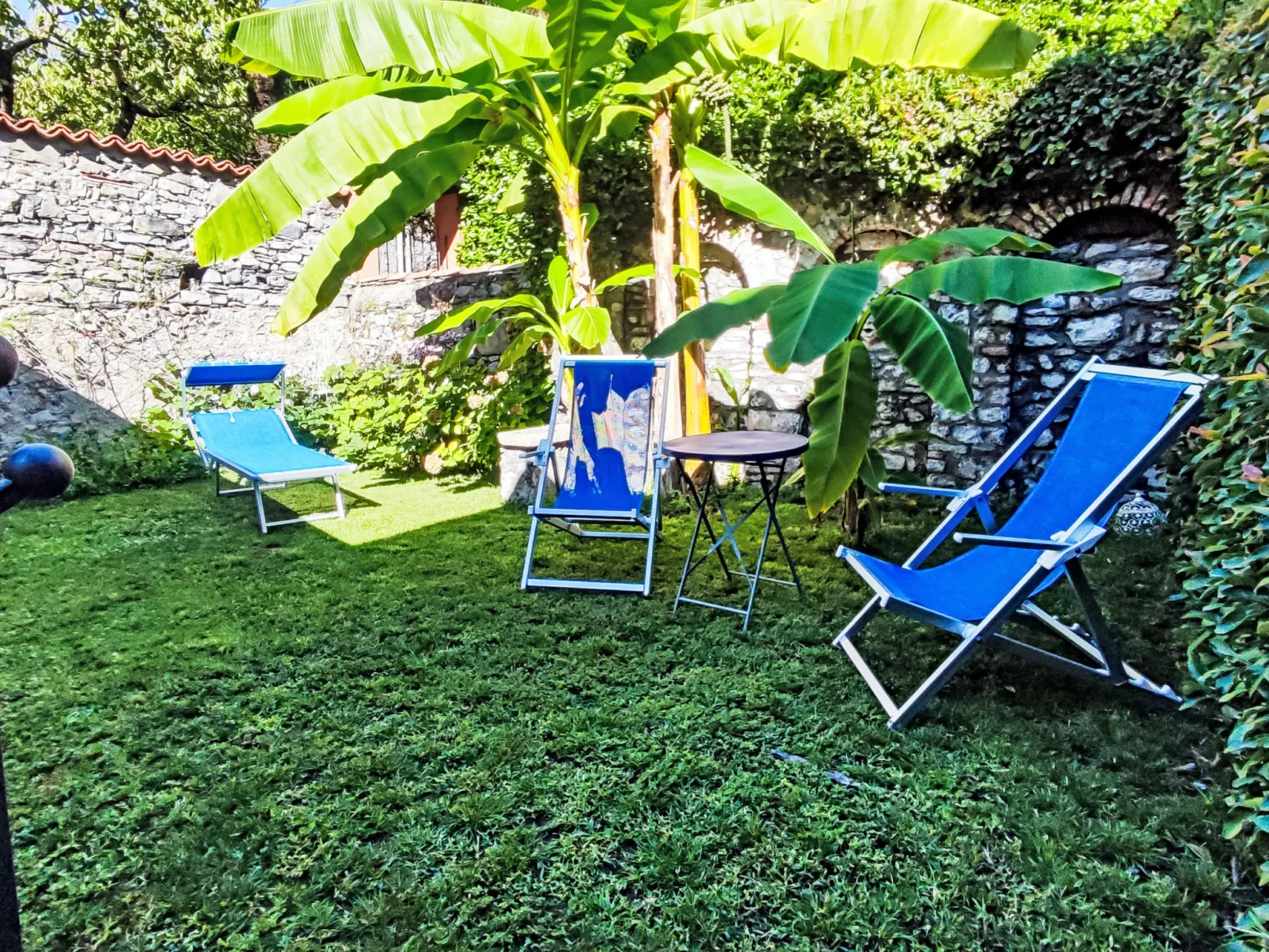 La tana del pescatore-Buiten