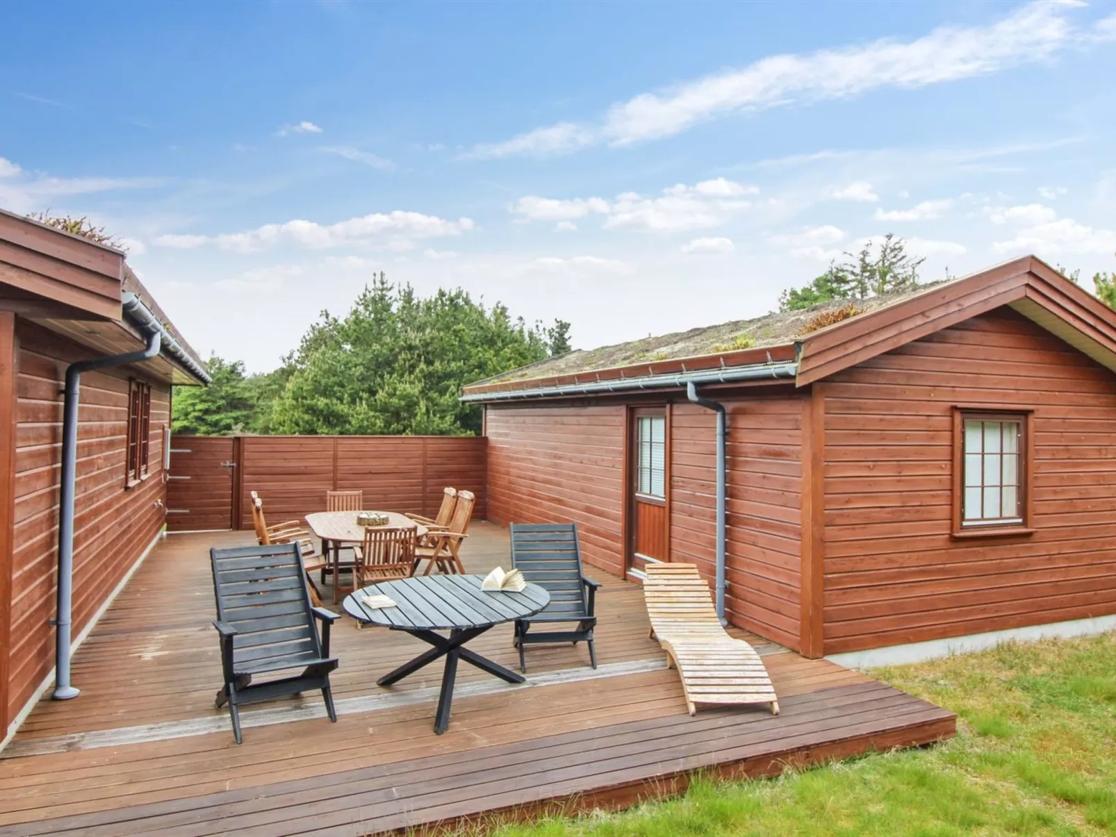 "Jo" - 1.2km from the sea-Buiten