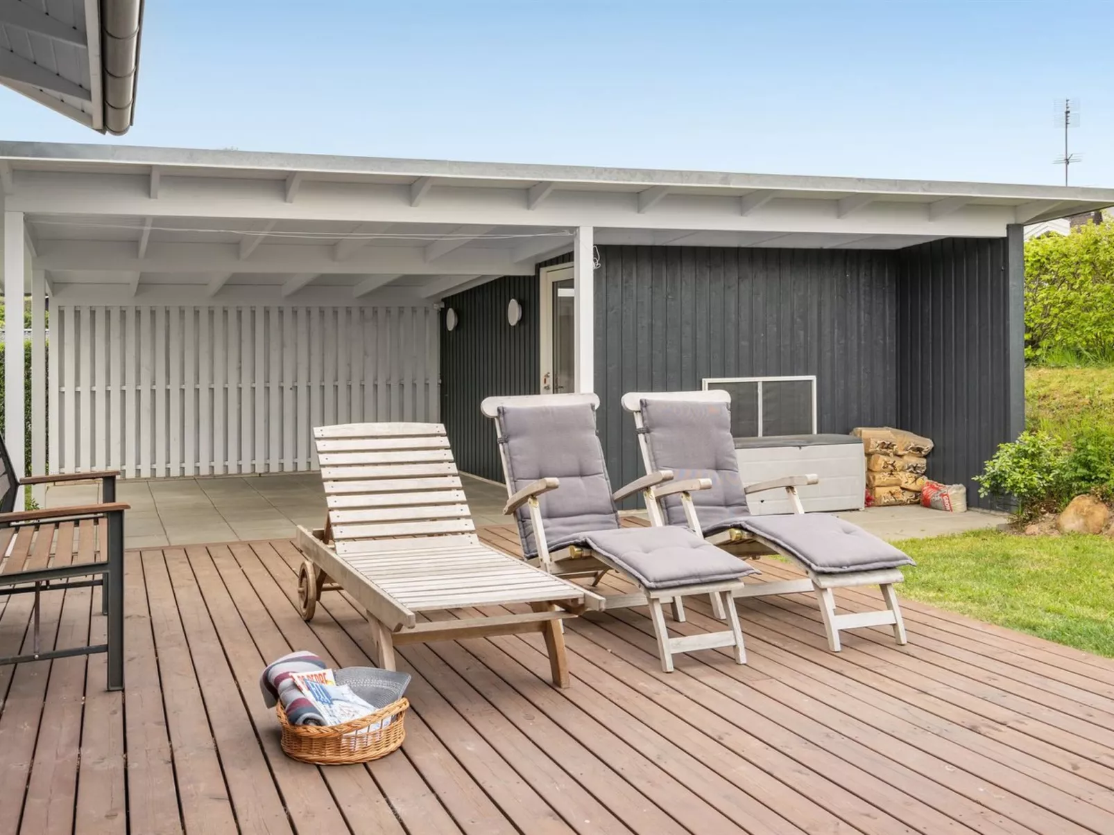 "Ankarl" - 700m from the sea-Buiten